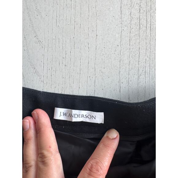 J.W. Anderson Black 100% Wool Slacks Asymmetrical Cropped Corporate Baddie (T) - Picture 5 of 9
